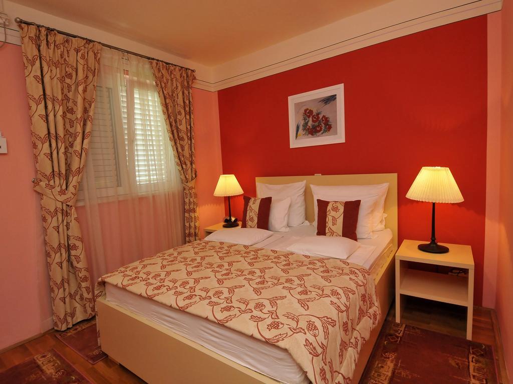 Hotel Haus Am Meer Cavtat Oda fotoğraf
