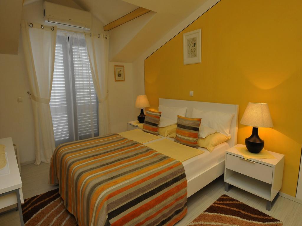 Hotel Haus Am Meer Cavtat Oda fotoğraf