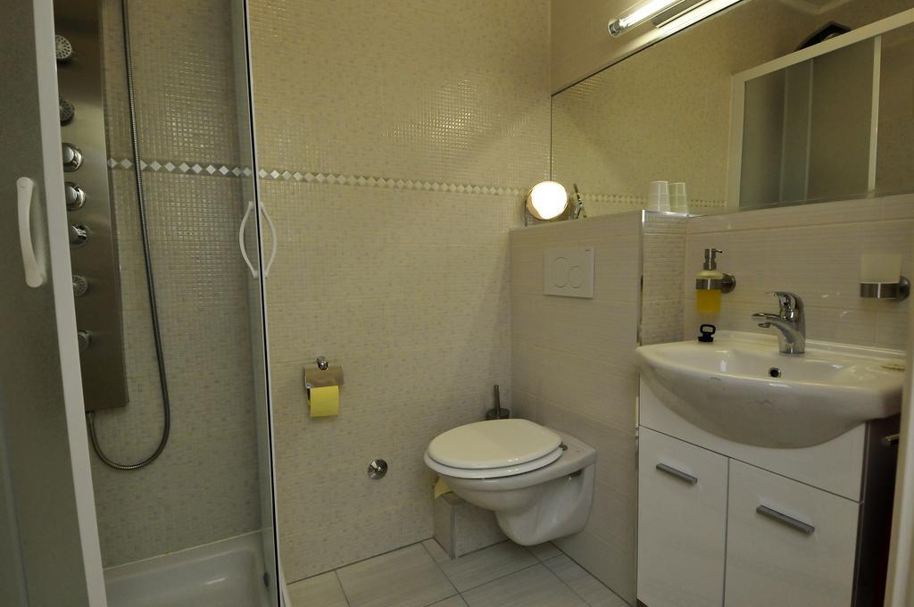 Hotel Haus Am Meer Cavtat Oda fotoğraf